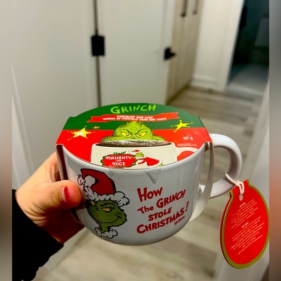 Grinch Chocolate cake mug - Picture 1 of 1